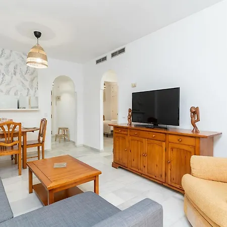 Jardines De Monko 托雷莫利诺斯