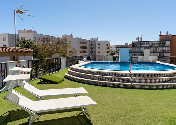 Jardines De Monko 托雷莫利诺斯