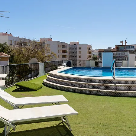 Jardines De Monko Торремолинос